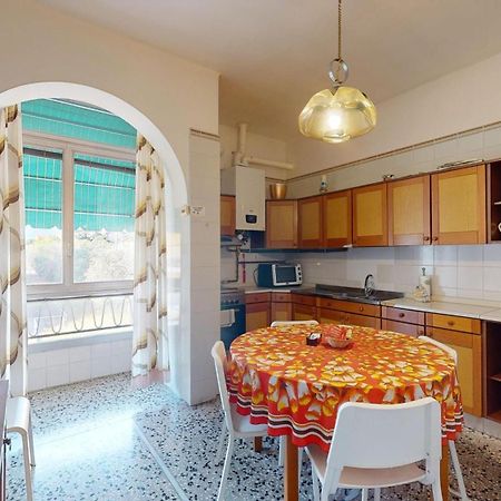Casa Ines - By Ligooria Apartment Pietra Ligure Bagian luar foto